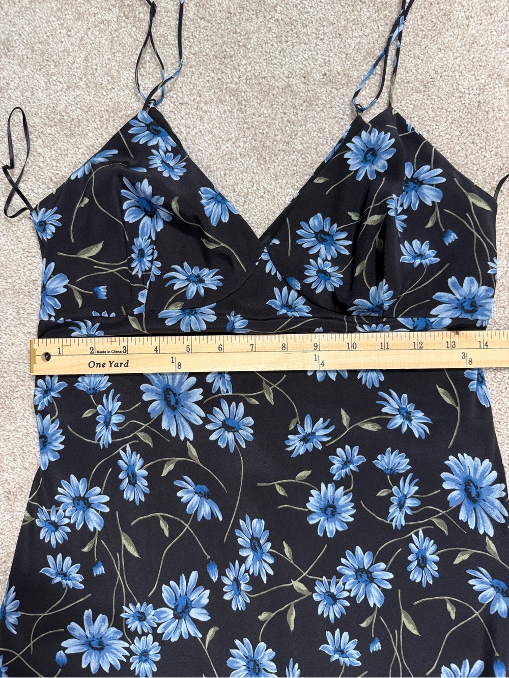 Michael Kors Collection Daisy Silk Crepe de Chine Handkerchief Slip Dress size 6 - Picture 11 of 15